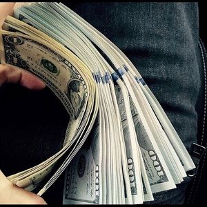 Meet your Posher, Derick